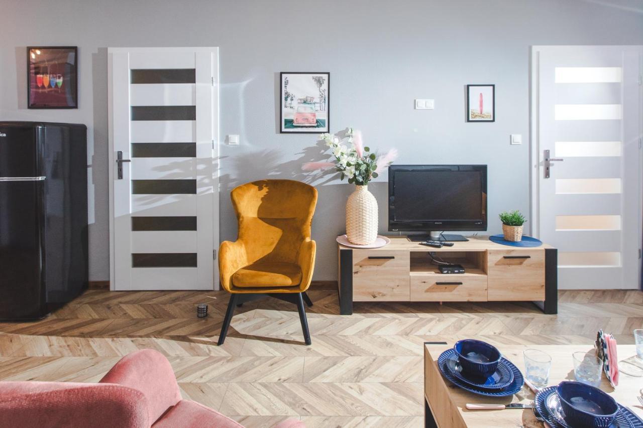 Nowy Apartament A3-Pba- Kryty Basen - Dwie Sypialnie - Salon -Aneks -Duzy Taras بوبيروفو المظهر الخارجي الصورة