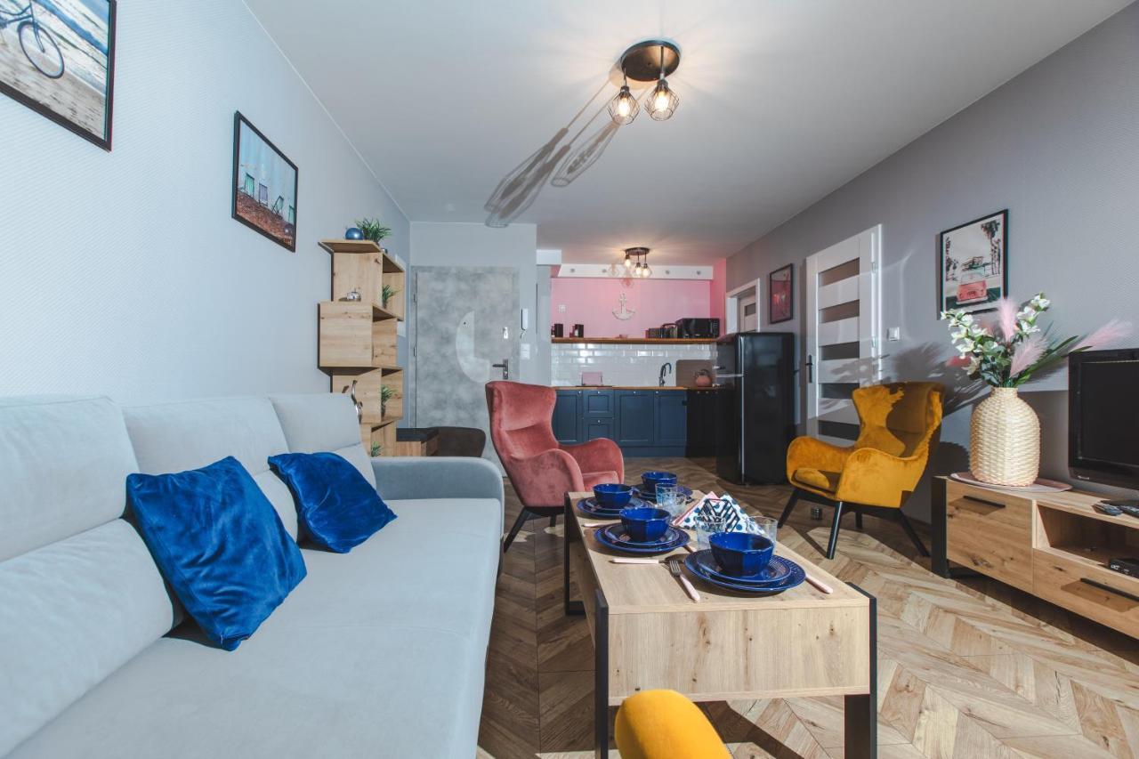 Nowy Apartament A3-Pba- Kryty Basen - Dwie Sypialnie - Salon -Aneks -Duzy Taras بوبيروفو المظهر الخارجي الصورة