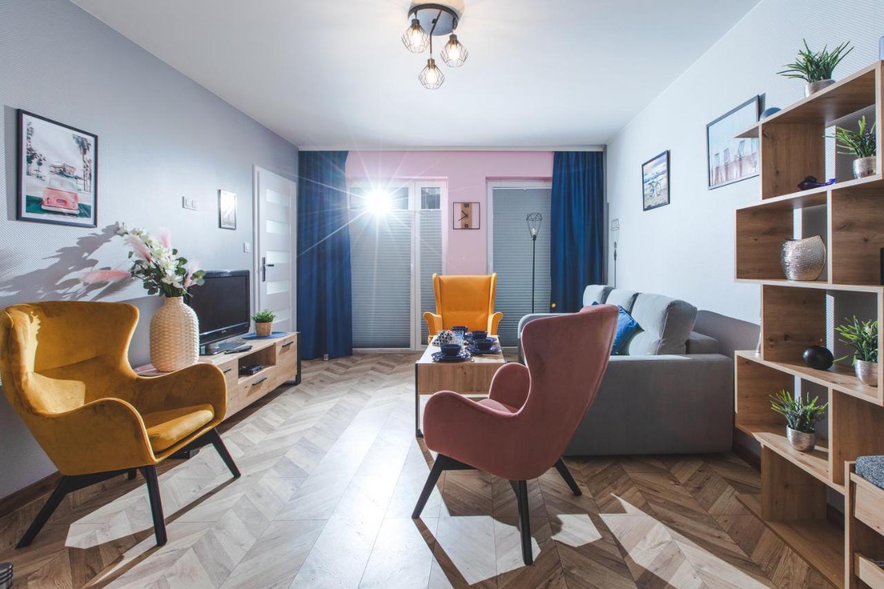 Nowy Apartament A3-Pba- Kryty Basen - Dwie Sypialnie - Salon -Aneks -Duzy Taras بوبيروفو المظهر الخارجي الصورة