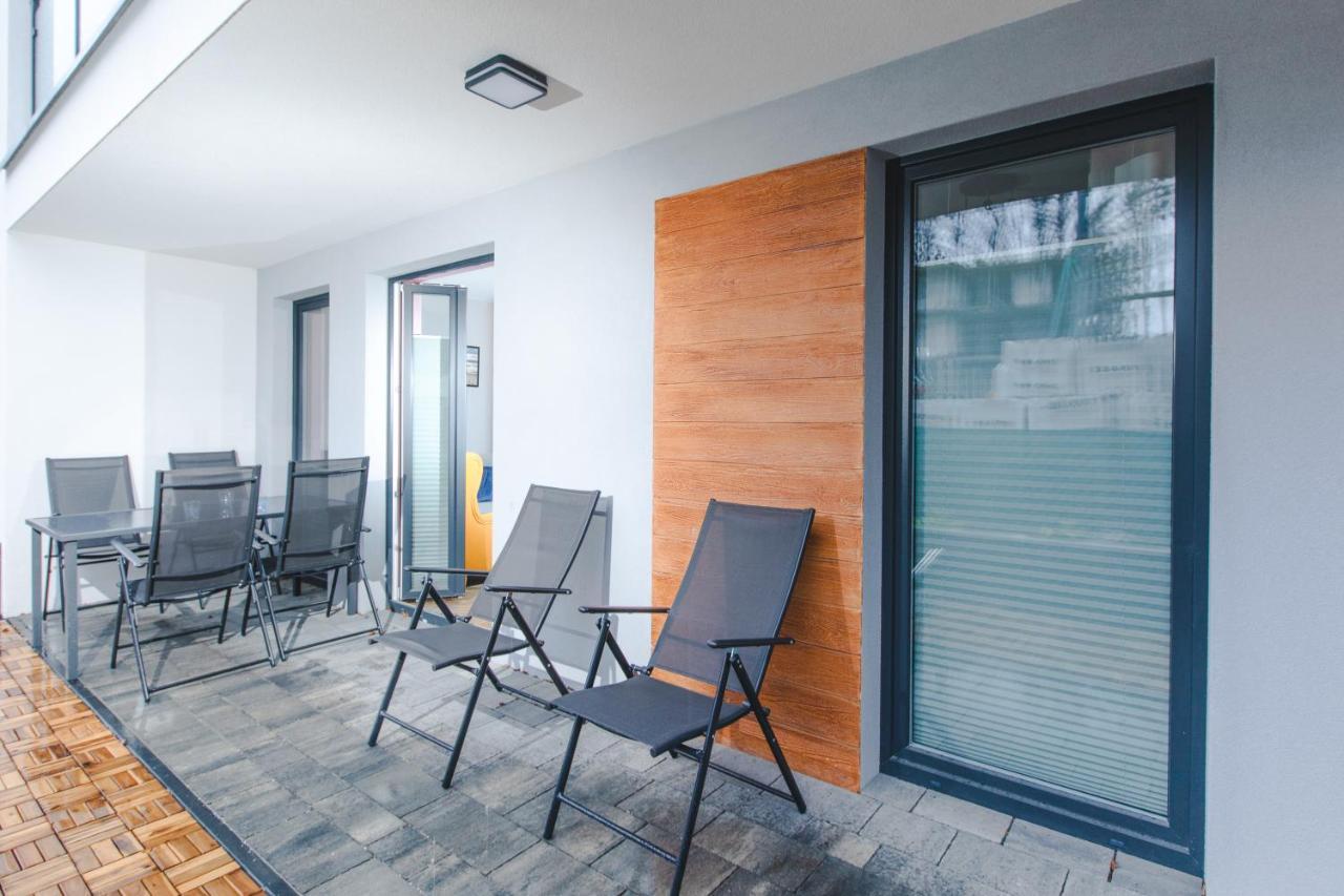 Nowy Apartament A3-Pba- Kryty Basen - Dwie Sypialnie - Salon -Aneks -Duzy Taras بوبيروفو المظهر الخارجي الصورة
