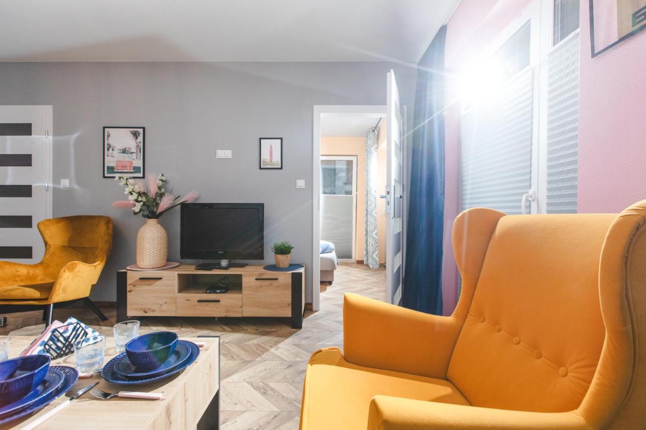 Nowy Apartament A3-Pba- Kryty Basen - Dwie Sypialnie - Salon -Aneks -Duzy Taras بوبيروفو المظهر الخارجي الصورة